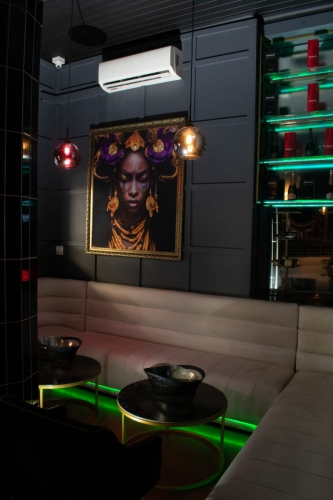 PROJECT 13 EMPERORS LOUNGE - 21