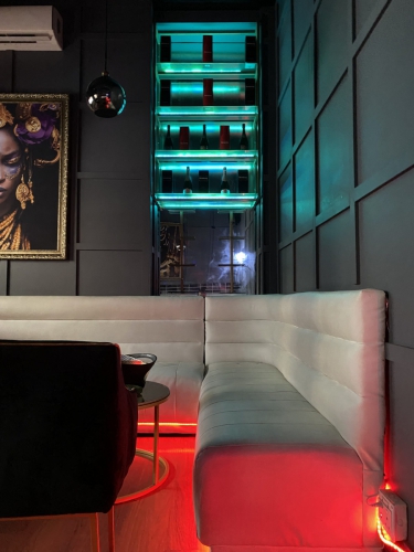 PROJECT 13 EMPERORS LOUNGE - 34