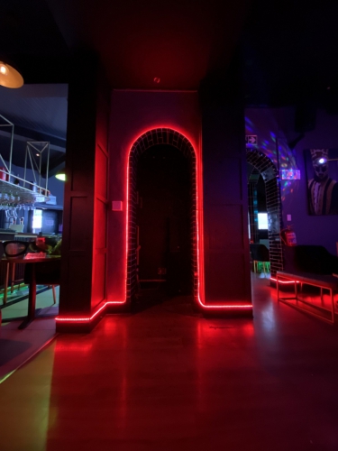 PROJECT 13 EMPERORS LOUNGE - 47