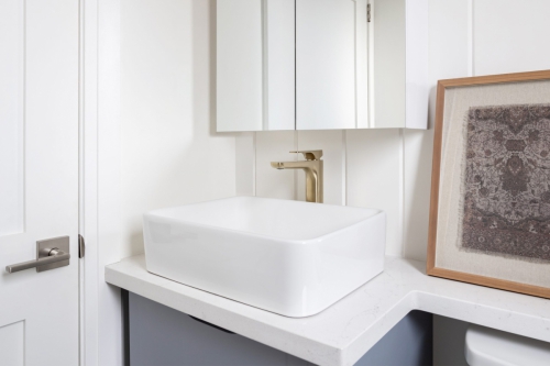 PROJECT 6 15 LEAKS BATHROOM - 3