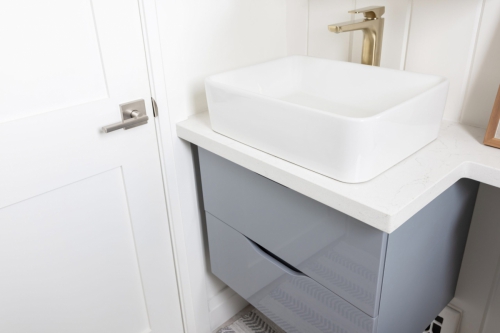 PROJECT 6 15 LEAKS BATHROOM - 4